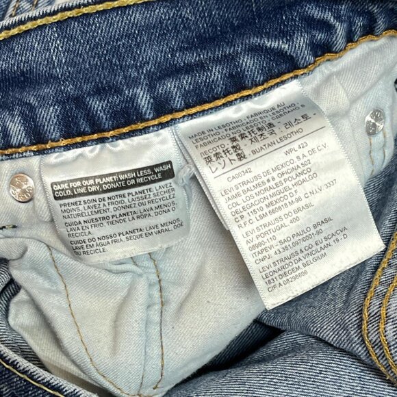 Levi's 505 Men's Blue Denim Jeans W40xL32 | Classic Straight Fit - Picture 2 of 5